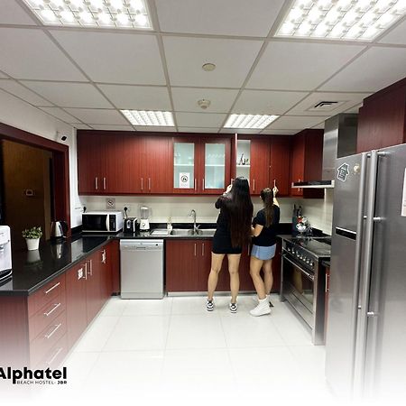 Alphatel Beach Hostel Jbr Dubai Exterior foto