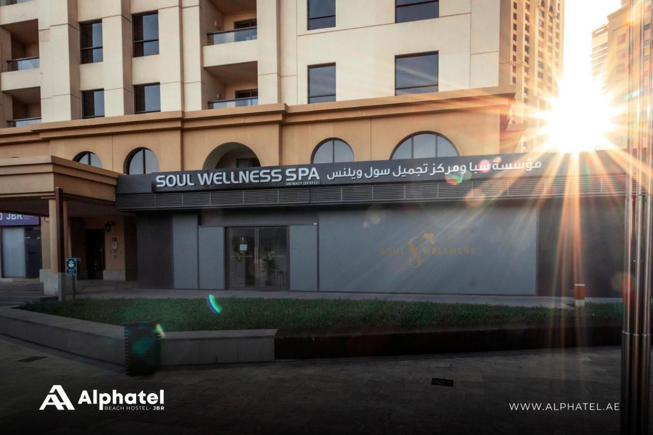 Alphatel Beach Hostel Jbr Dubai Exterior foto