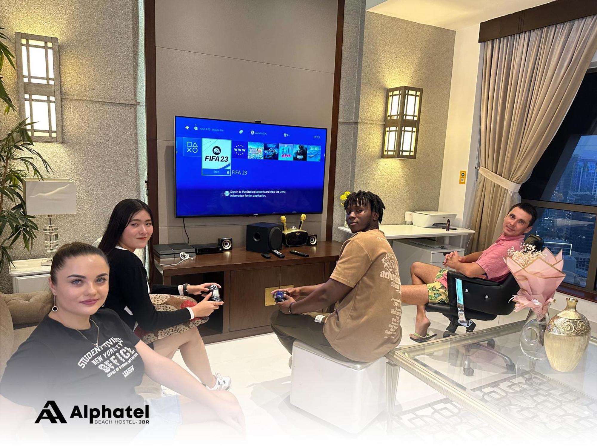 Alphatel Beach Hostel Jbr Dubai Exterior foto