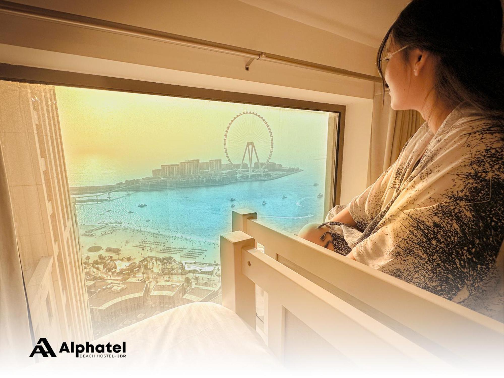 Alphatel Beach Hostel Jbr Dubai Exterior foto
